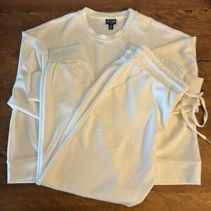 White Sweatshirt and Joggers Set